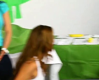 Extremes Fick Seminar Von Zwei Versauten Und Süssen Huren Mit Übungen Mit Kurzen Gurken! Extremes Fick Seminar Von Zwei Versauten Und Süssen Huren Mit Übungen Mit Kurzen Gurken!